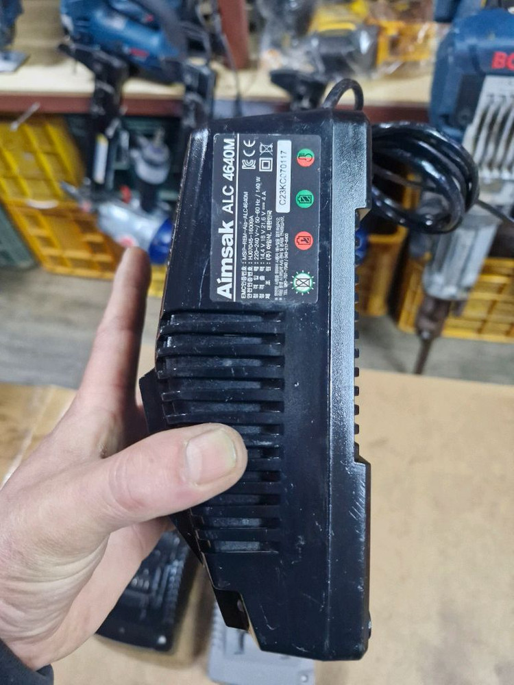 아임삭충전기 ALC4640 프리볼트고속충전기 A+++급 개당가격 이미지