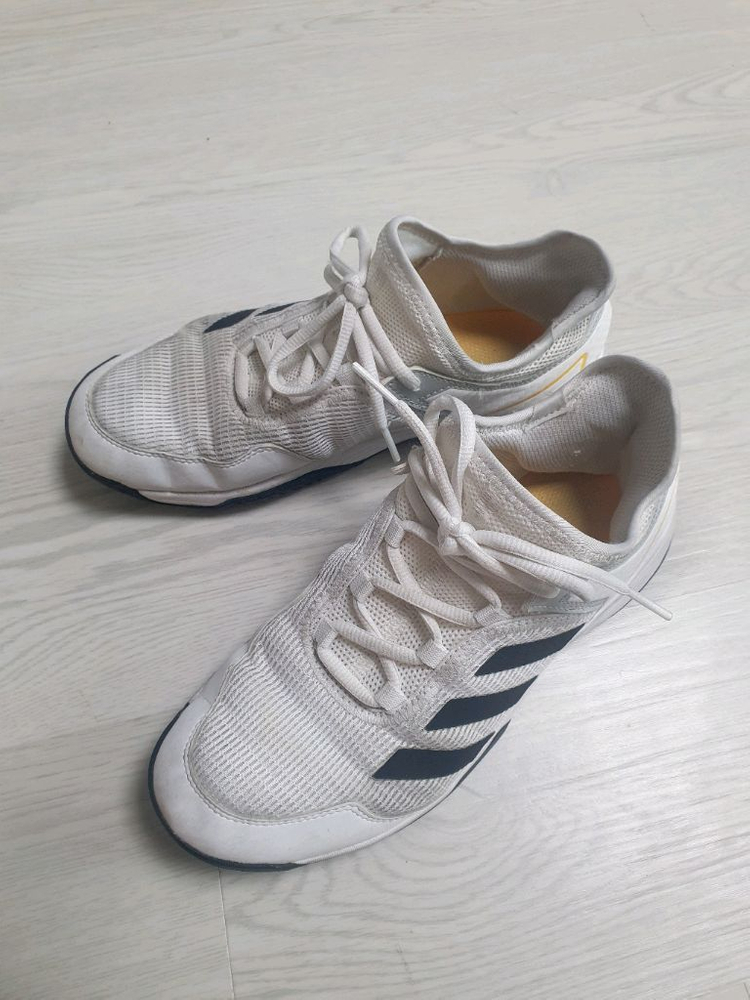 아디다스 우버소닉 테니스화 240 화이트 운동화 런닝화 스니커즈 아디제로 이미지