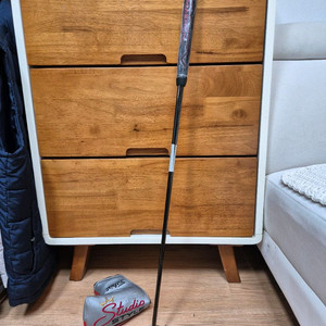 스카티카메론 스튜디오 스타일 패스트백 OC 퍼터 이미지