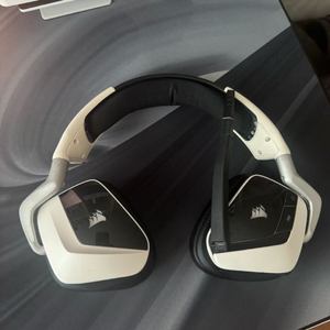 무선 커세어 보이드 pro 이미지