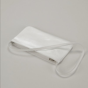 DEMARS 드마스 레터백 화이트 단종제품(18.5->11.5)