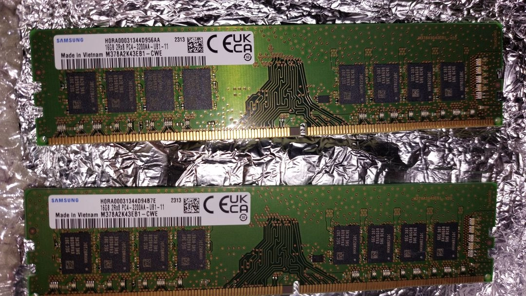 삼성 DDR4-3200 16Gb * 2 - 32Gb 메모리 - 안심되는 중고거래