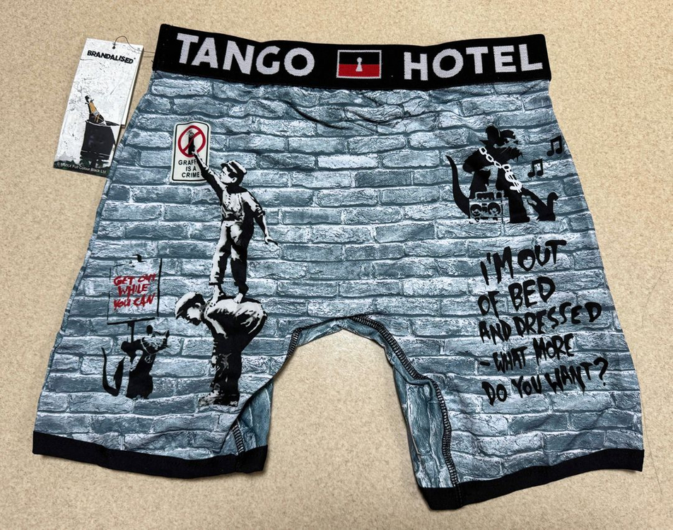 탱고 호텔 남성 박스 브리프 속옷 팬티 S 사이즈 뱅크시 그래피티 tango hotel underwear 이미지