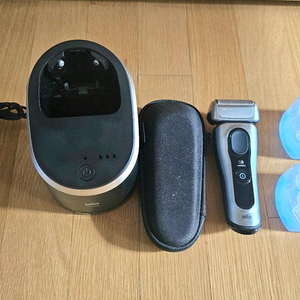 브라운 S8 웰드라이 전기면도기 세트