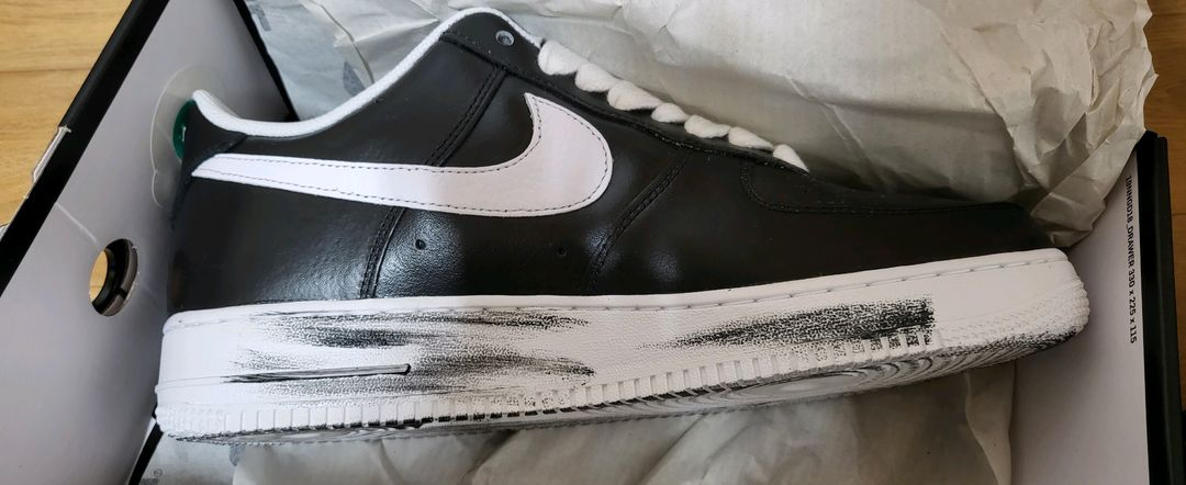 나이키 피스마이너스원 지디 피마원 295 이미지