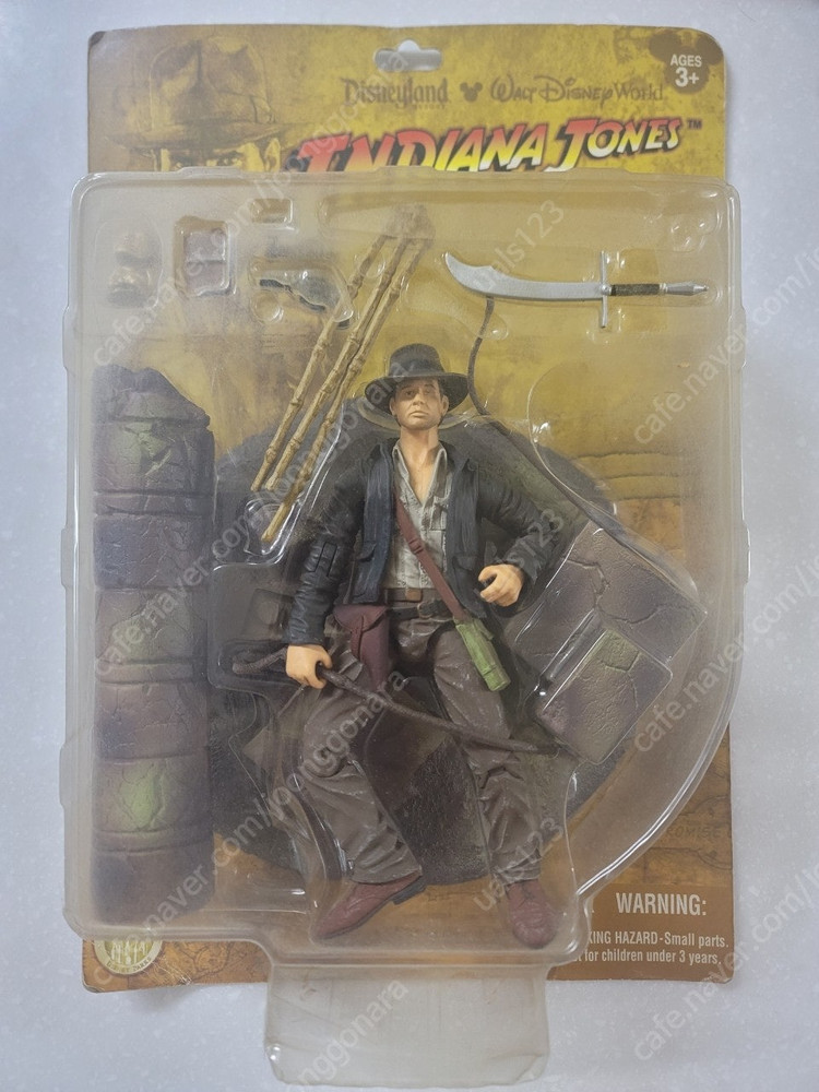 피규어1 오스튼파워 인디아나존스 판매합니다--5