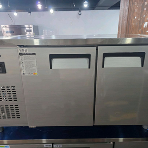 카페사용 1500테이블냉장 냉동고 판매합니다