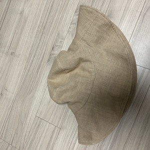 미착용))어썸니즈 버켓헷