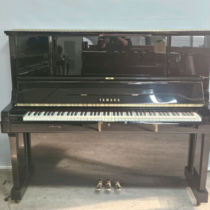 전공자용 야마하피아노 UX-3