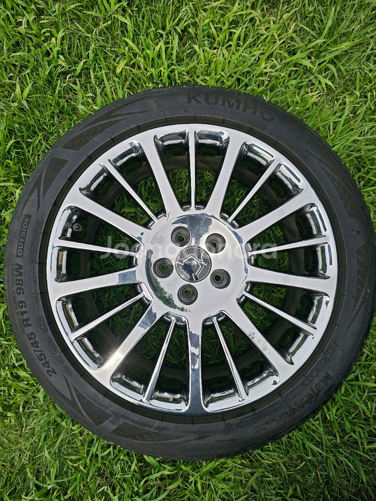 체어맨W 카이져 19인치 휠타이어--0