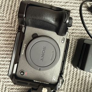 소니 시네마 FX3 박스풀 케이지 메모리