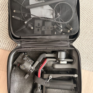 DJI 로닌 RS4 프로 콤보 풀박스