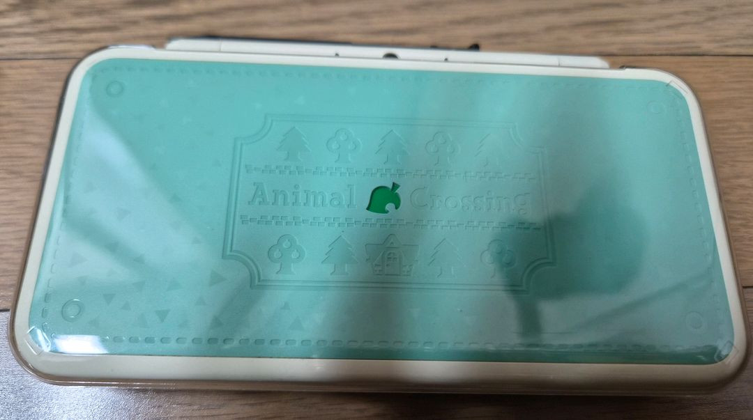 닌텐도 2DS XL 튀동숲 에디션 정품 박스 이미지