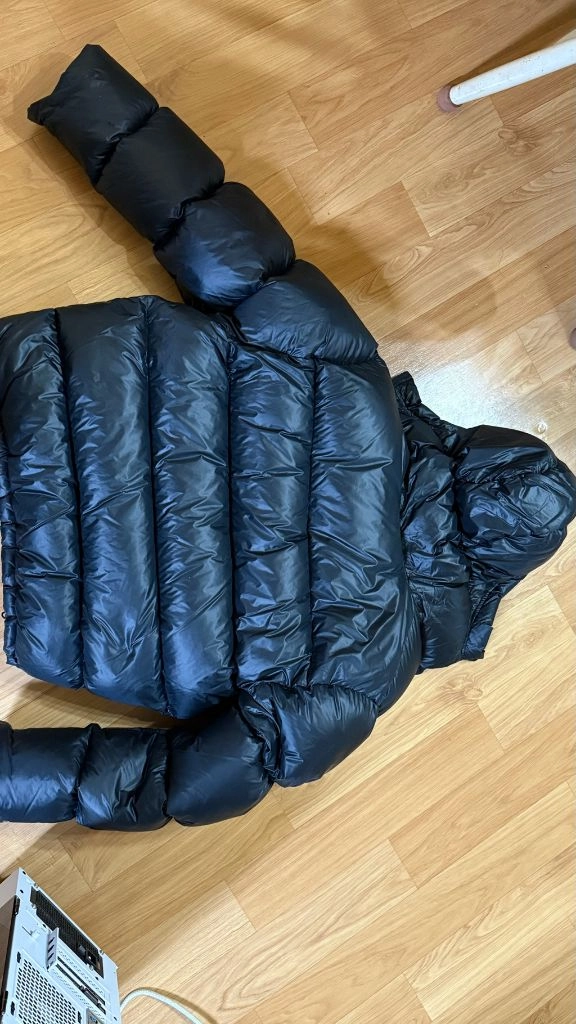 스투시 마이크로 립스탑 블랙 핑크 패딩 M사이즈 이미지