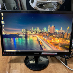 레드스톤 22인치 컴퓨터 모니터 가정 사무용