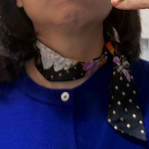 구찌 플로라 실크 트윌리스카프 블랙