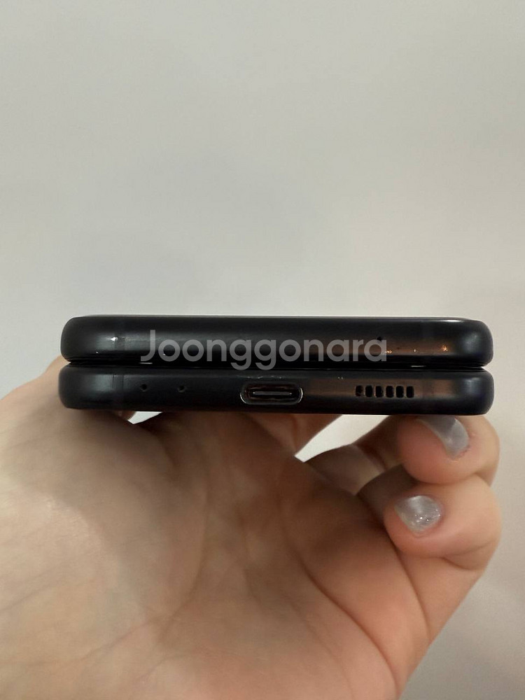 무잔상)갤럭시Z플립3 256GB 블랙/Y655--3