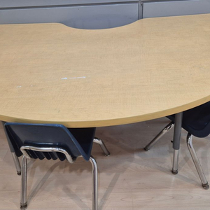 둥근책상, 사각책상 ( 미국 벌코 책상)