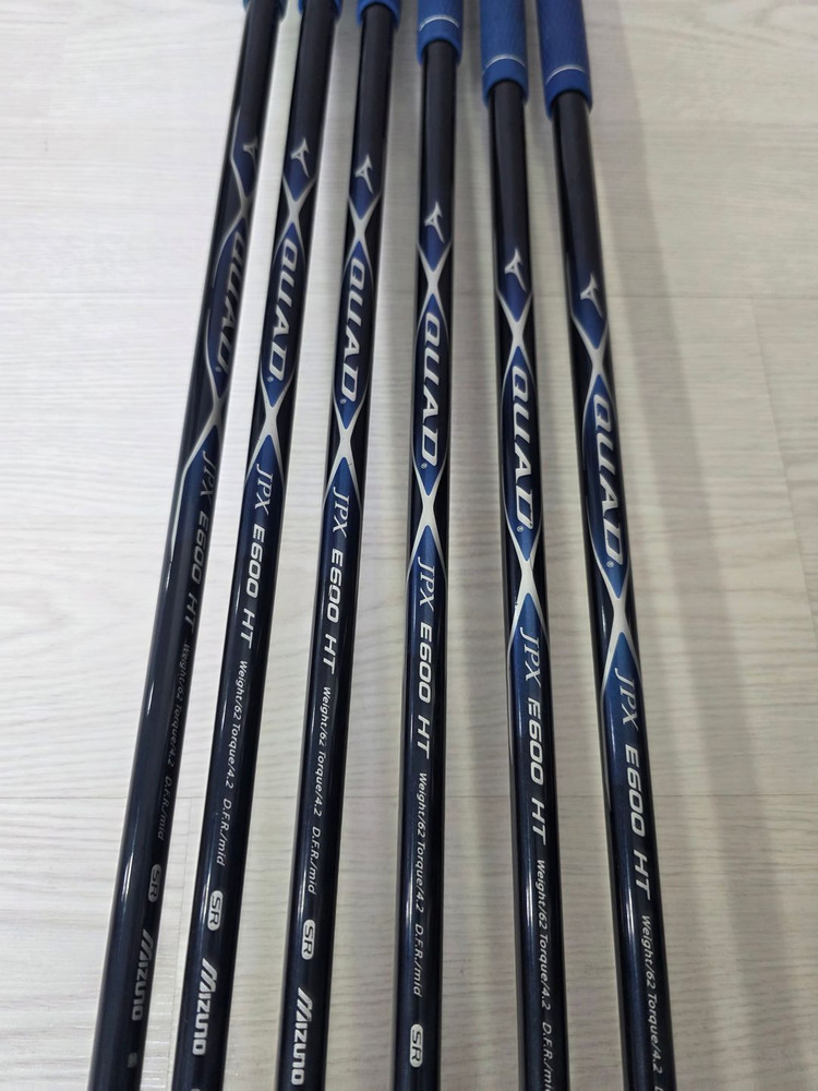 미즈노 JPX E600 (6~9,P,F) SR 남성용 아이언 세트 이미지