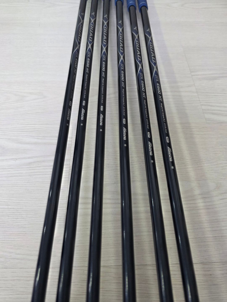 미즈노 JPX E600 (6~9,P,F) SR 남성용 아이언 세트 이미지
