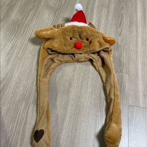 루돌프 귀 움직이는 모자