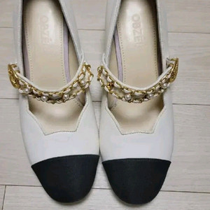 오즈세컨 배색구두 새상품