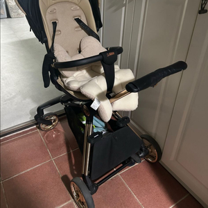 에이블 코지샤인 유모차 판매합니다