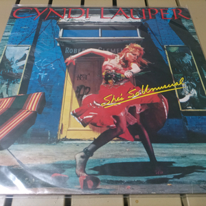 Cyndi Lauper의 Shes So Unusual LP입니다.초반본