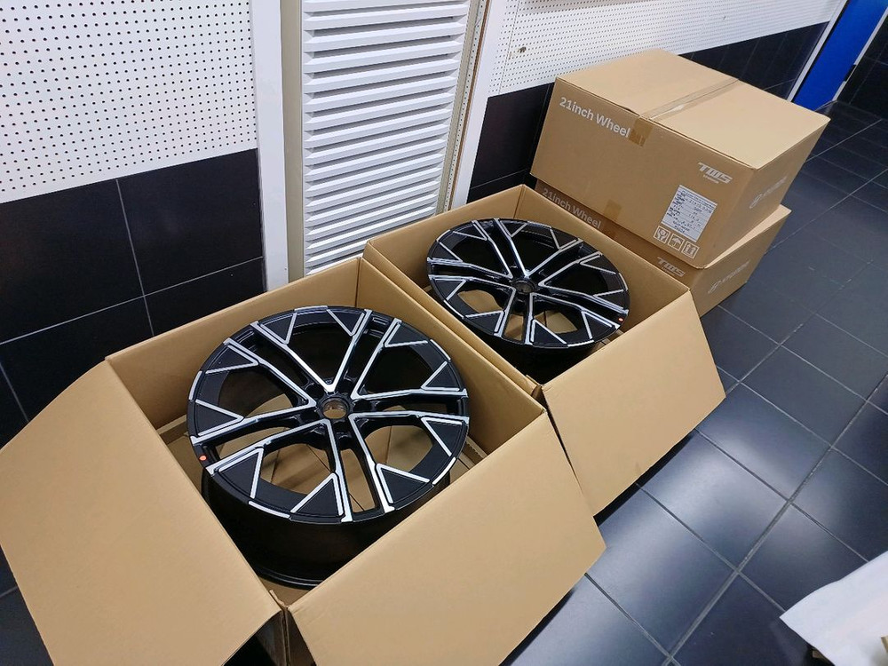 아이오닉 5n 순정 21인치 증고 휠--4