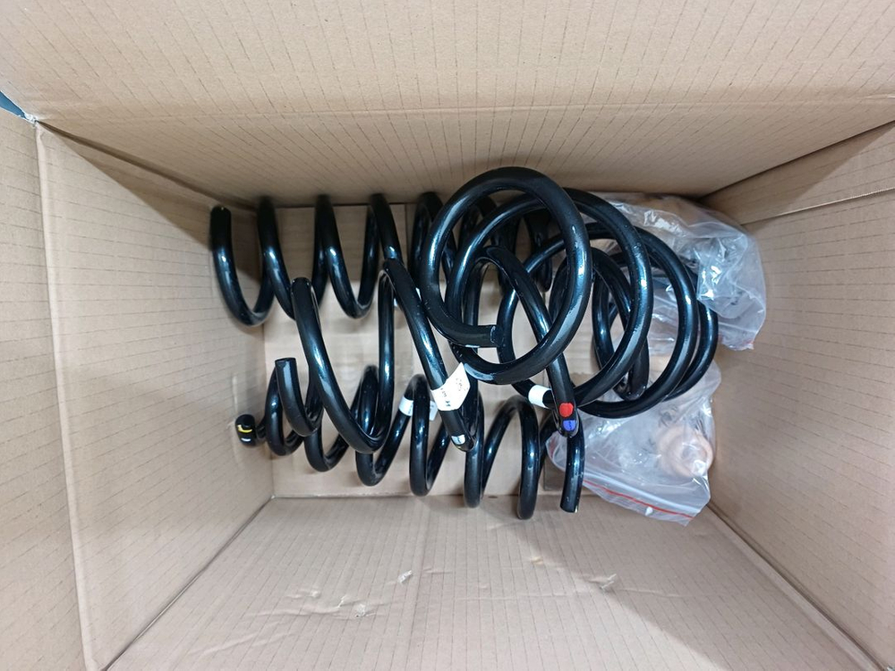 아이오닉 5n 용 스프링과 범프 스토퍼--1