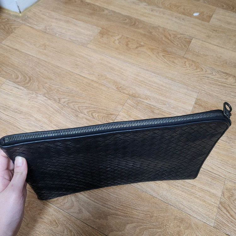 보테가베네타 클러치--1