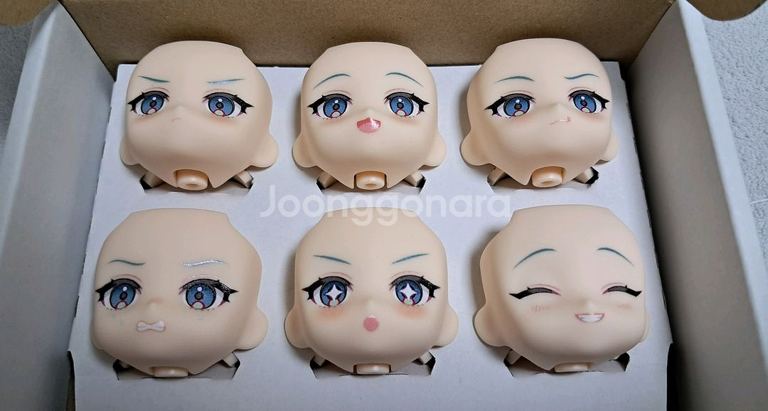 굿스마일 레이싱 미쿠 2025 넨도로이드 페이스 모어--1