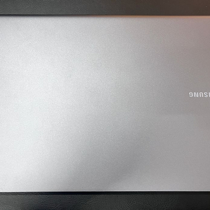 갤럭시북S i5 LTE모델 950g