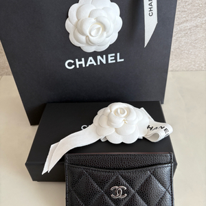 샤넬 클래식 카드슬롯 캐비어 블랙 은장