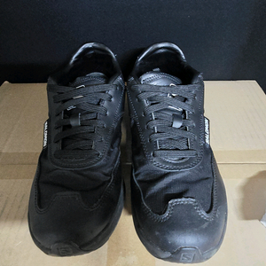 꼼데가르송x살로몬 sr90 블랙(250사이즈)