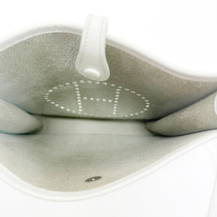 에르메스 에블린 펀칭 미니 화이트 크로스백 3VHEB30283--5