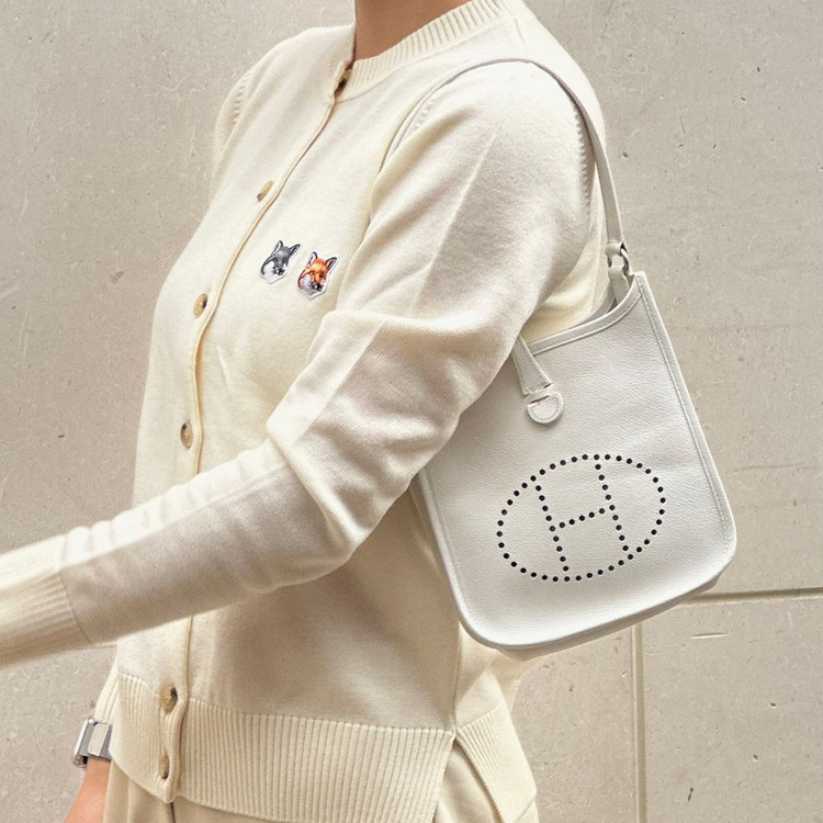 에르메스 에블린 펀칭 미니 화이트 크로스백 3VHEB30283--8
