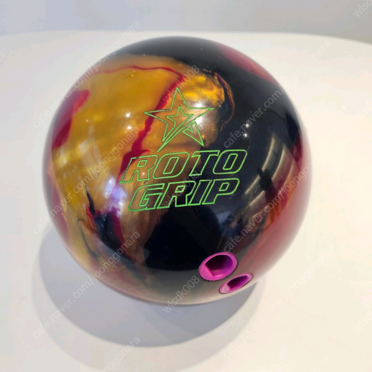 로토그립 홀스터 볼링공 14파운드 이미지