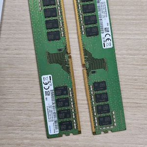 삼성 ddr4 8gx2 16기가 판매합니다.