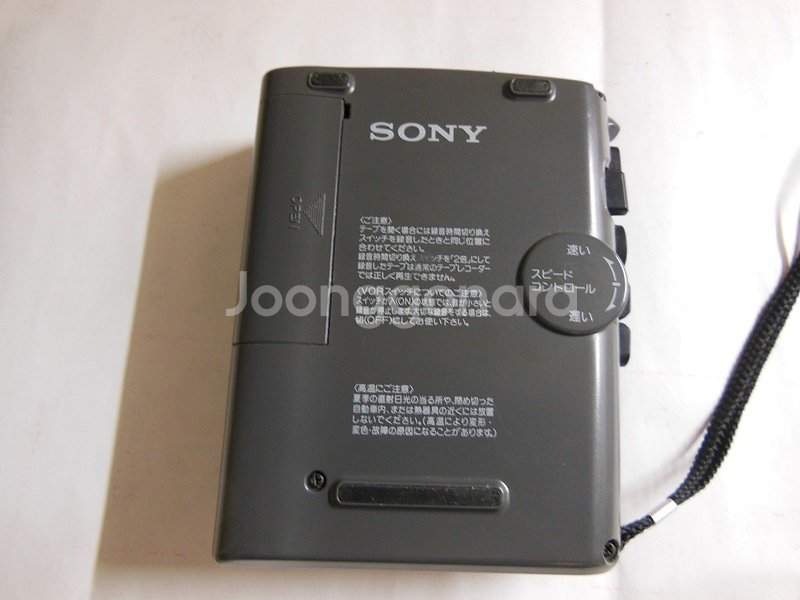 SONY TCM-50 워크맨 작동품--1