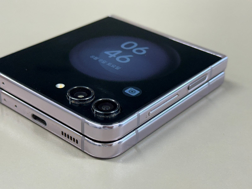 *11만원* 갤럭시Z플립5 라벤더 256G 검수완료 초저렴한 미파손 가성비 꿀폰--3