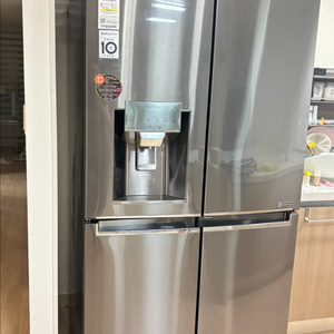 (상태좋은) LG 디오스 얼음정수기냉장고 4도어