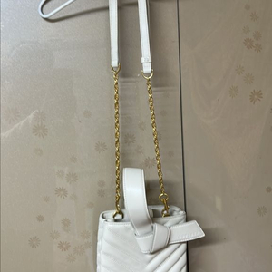 오스트카카 미니백 이미지