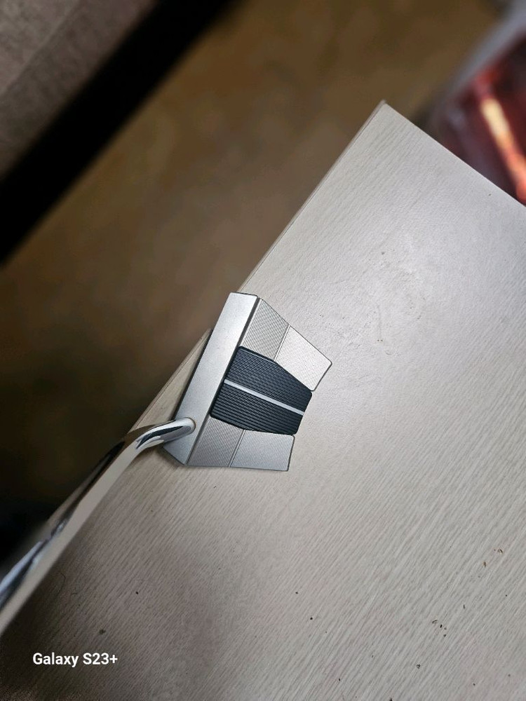 스카티카메론 퍼터 판매합니다 이미지