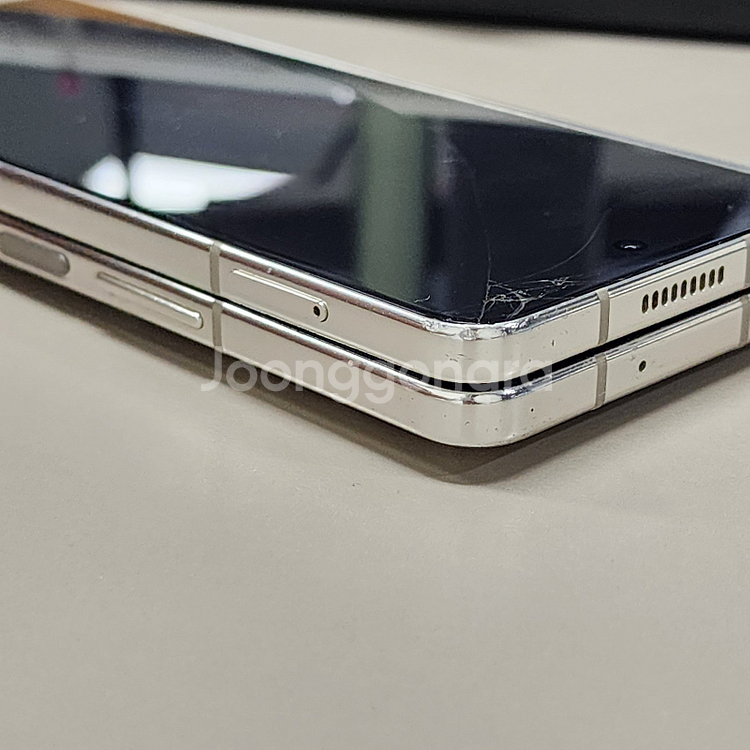 *29만* 갤럭시 Z폴드5 크림 대용량 512기가 가성비폰 판매합니다--7