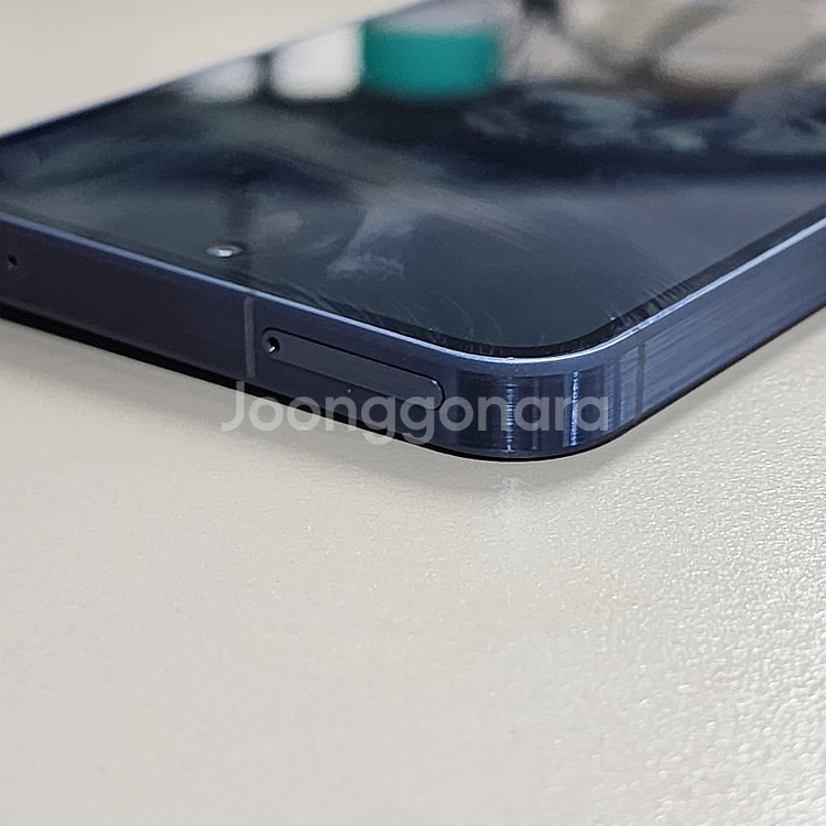 *30만* 갤럭시 퀀텀5 블랙 128기가 24년 9월개통 액정무기스 무잔상 판매합니다--1