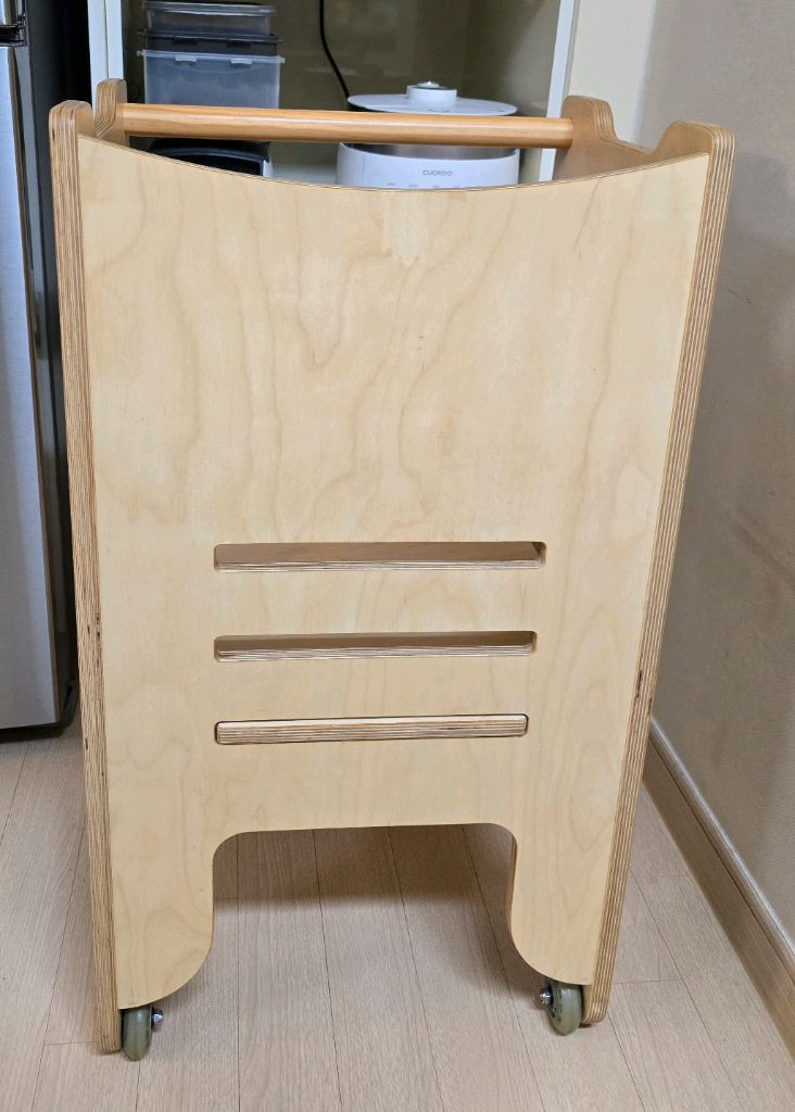 우키 러닝타워 키친헬퍼 키친타워 안전가드 2021년 새상품 구매 (영수증있음)--3