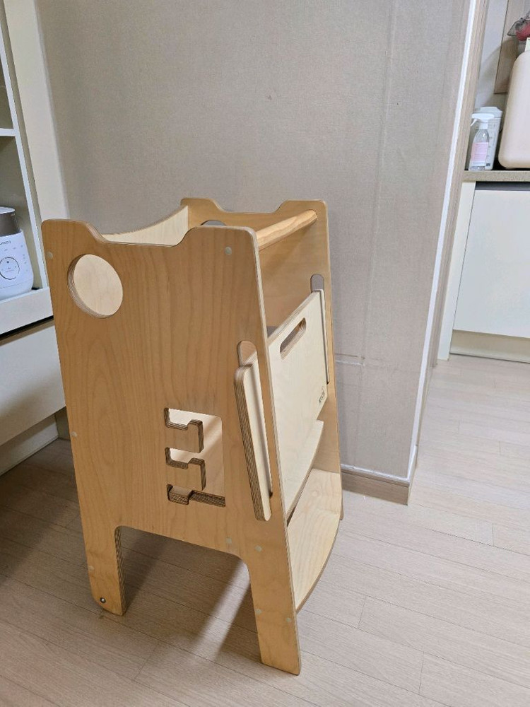 우키 러닝타워 키친헬퍼 키친타워 안전가드 2021년 새상품 구매 (영수증있음)--4