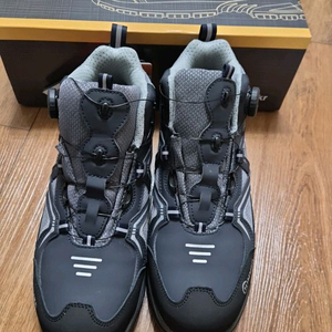 힘맨 안전화HM-806N다이얼 265 새상품