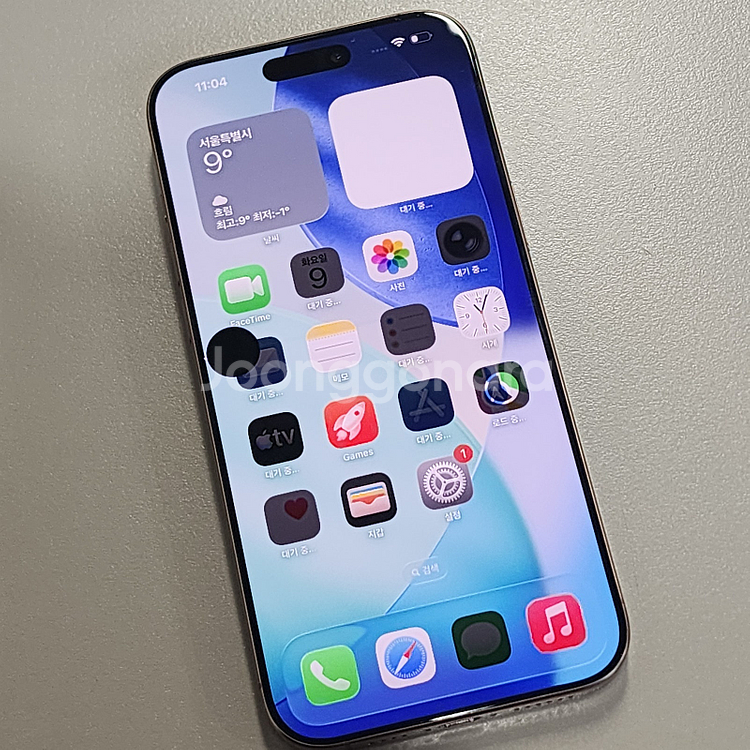 *88만* 아이폰 16프로맥스 512GB 골드 미파손 찰영용 대용량 판매합니다--5